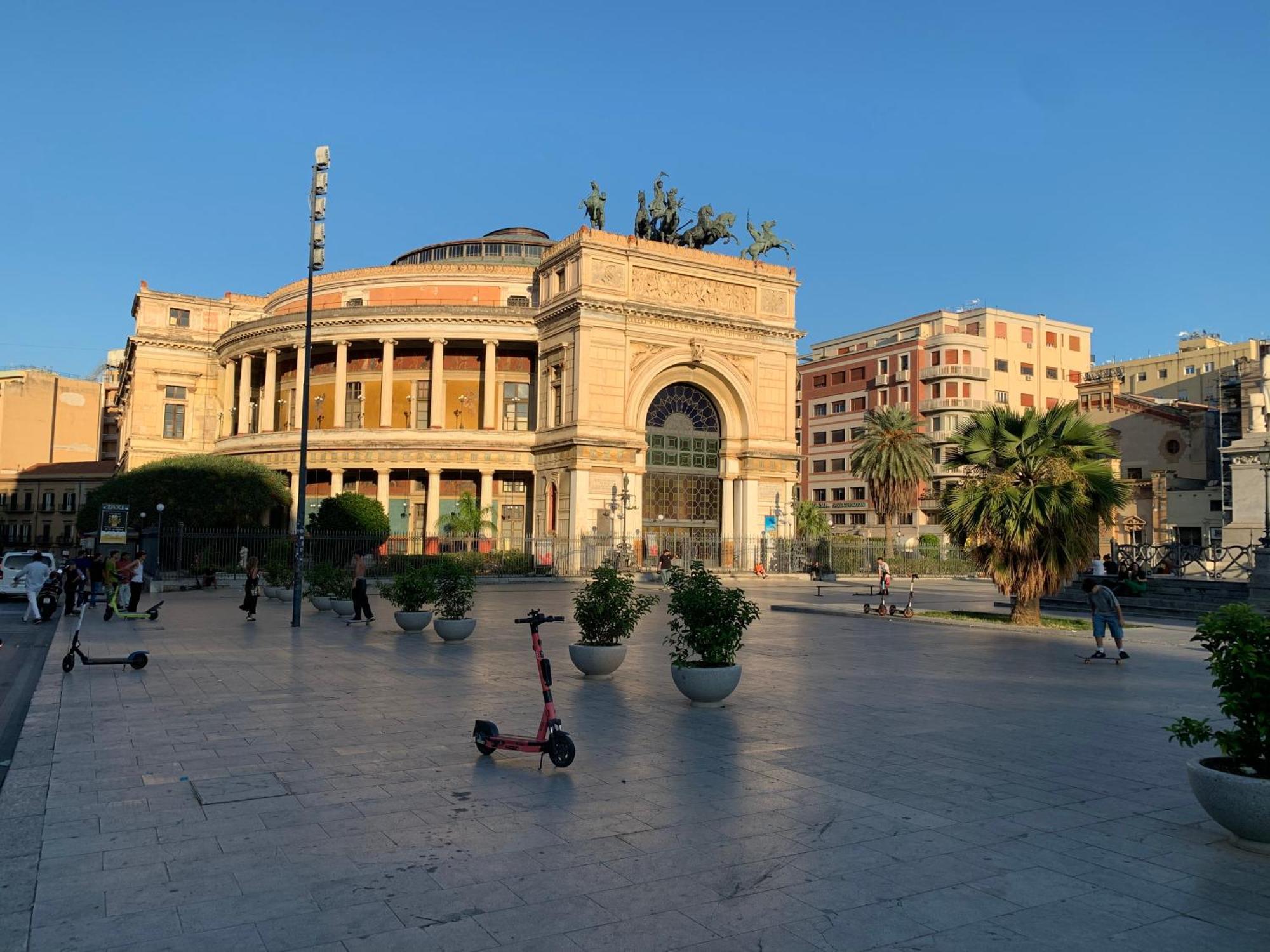 George House Palermo Hotel Luaran gambar